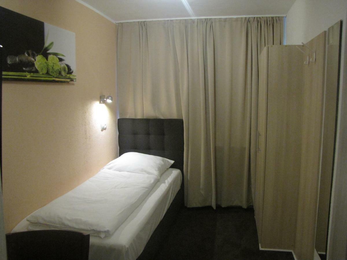 Milano Hotel Гамбург Экстерьер фото