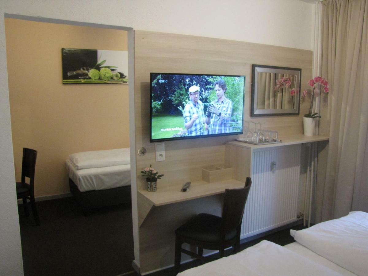 Milano Hotel Гамбург Экстерьер фото
